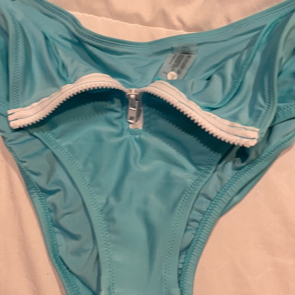 NWT Water Sports bikini - Picture 2 of 5